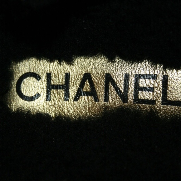 37 Chanel Quilted Leather Grey Swarovski Crystal CC Fur Dad Sandals - Picture 4 of 8